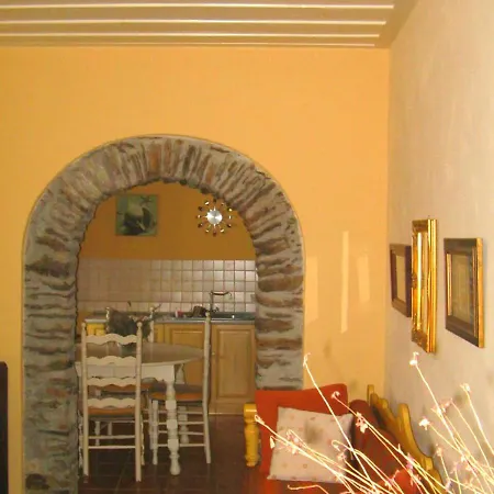 Olive Tree House * Ándros