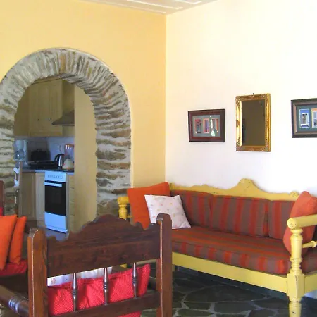 Olive Tree House Ándros
